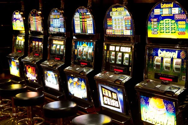VIP tiers unlock higher cashback rates VIP tier progression structure on panentogel